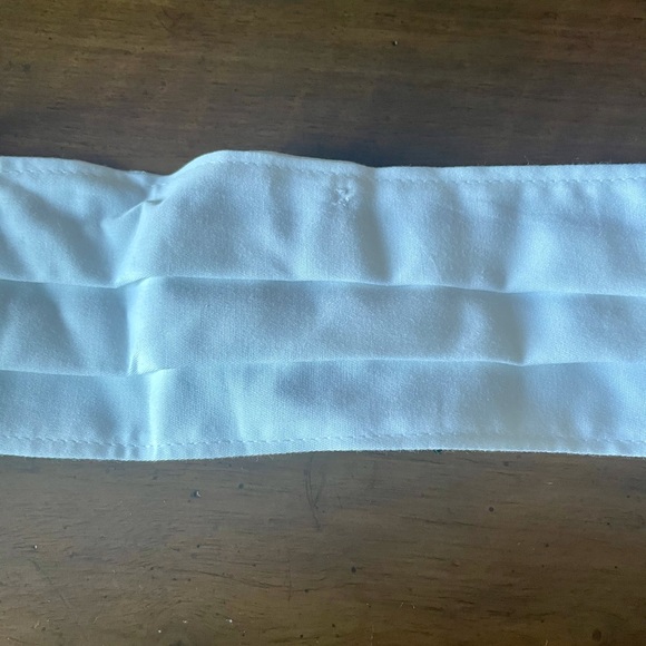 NEW His & Her Wedding Facemasks - Picture 4 of 7